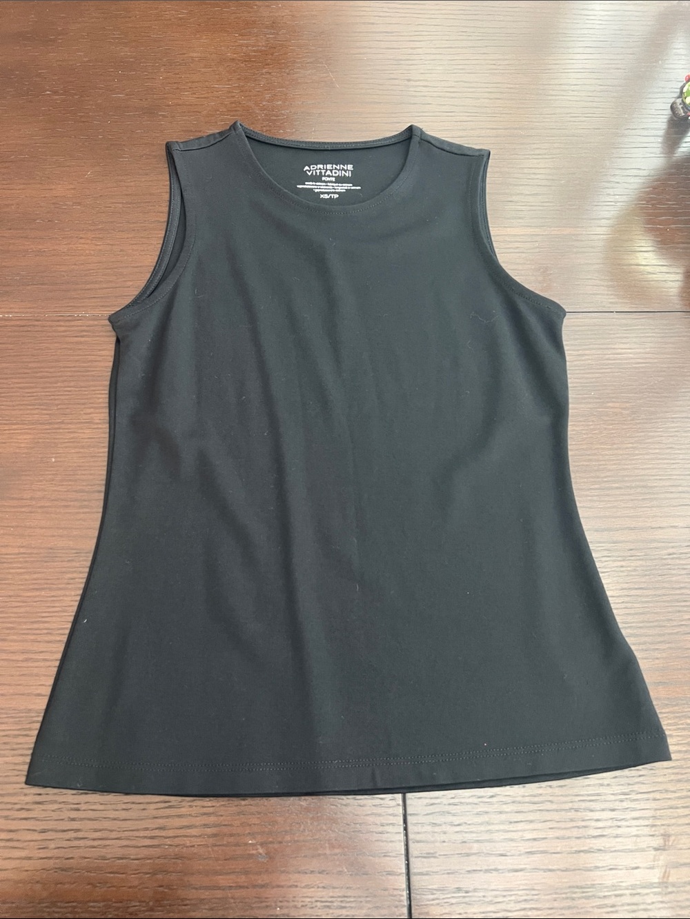 Adrienne Vittadini Black Crewneck Tank Top